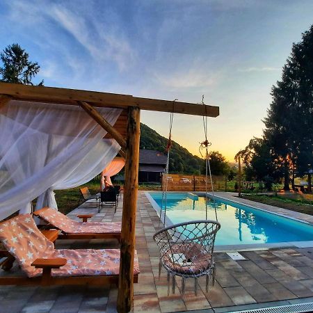 Vacation House Studenac Bihać Dış mekan fotoğraf