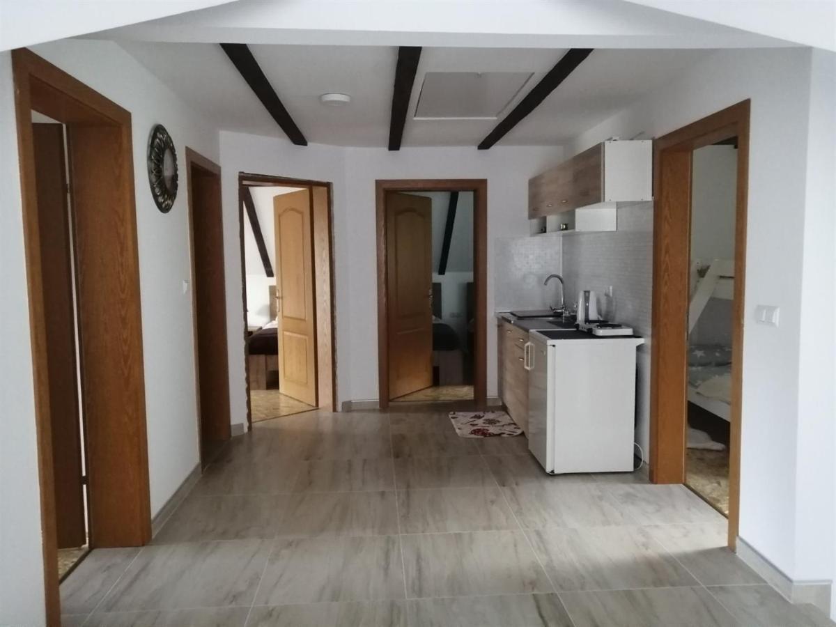 Vacation House Studenac Bihać Dış mekan fotoğraf