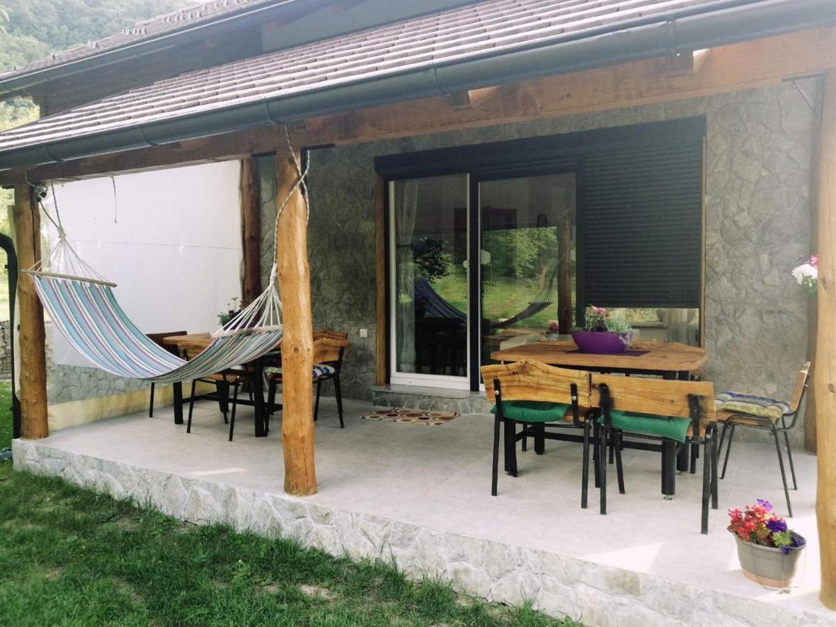 Vacation House Studenac Bihać Dış mekan fotoğraf