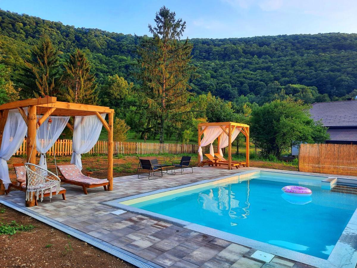 Vacation House Studenac Bihać Dış mekan fotoğraf
