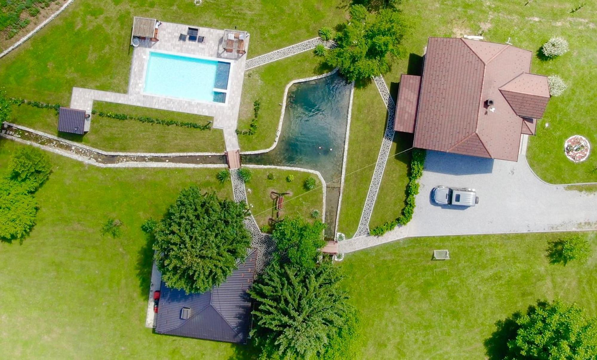 Vacation House Studenac Bihać Dış mekan fotoğraf